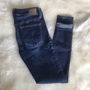 American Eagle Hi Rise Jegging Dark Jean